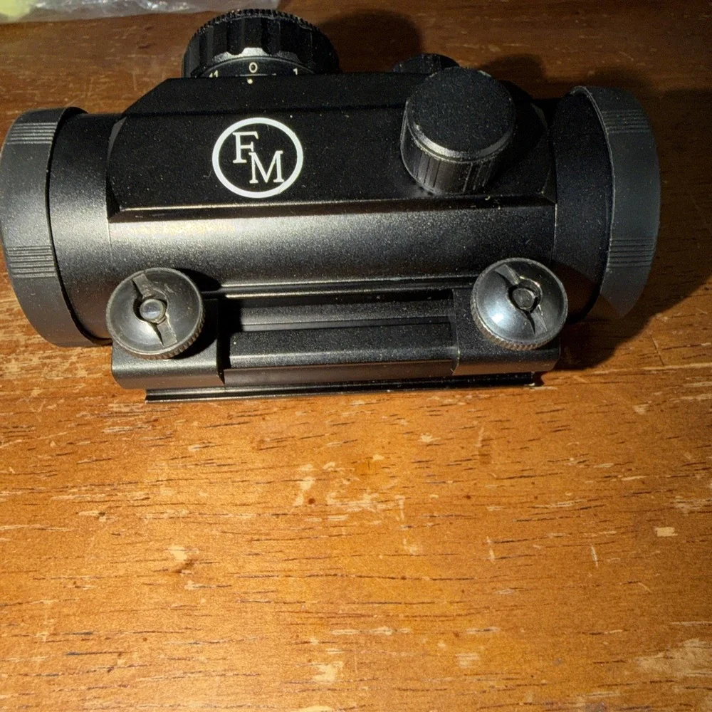 Famous Maker new box